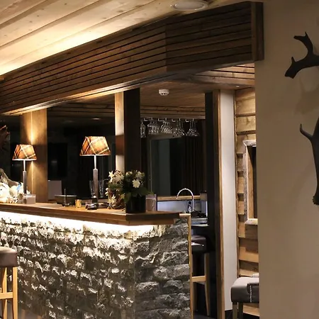 Beana Laponia - Wilderness Boutique With Safaris Meltaus